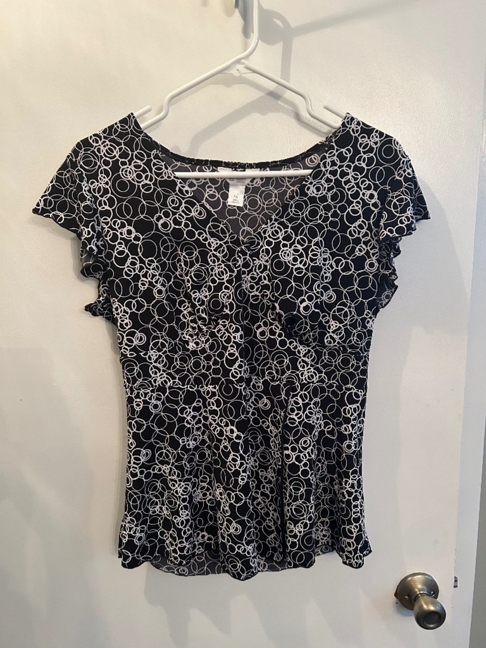 Christopher and Banks Petite Large Top